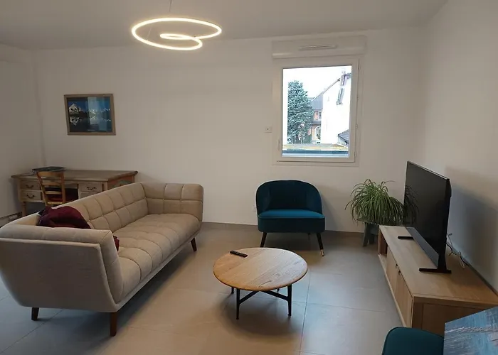 Annecity, Grand A 2 Pas Du Centre D'annecy Annecy
