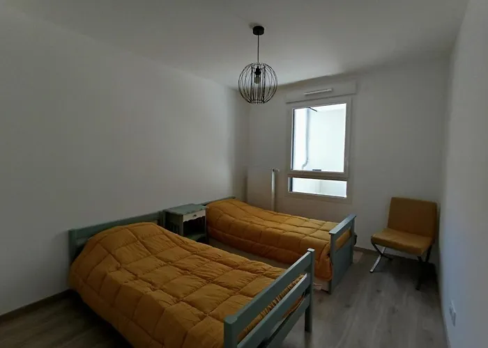 Annecity, Grand A 2 Pas Du Centre D'annecy Apartmán